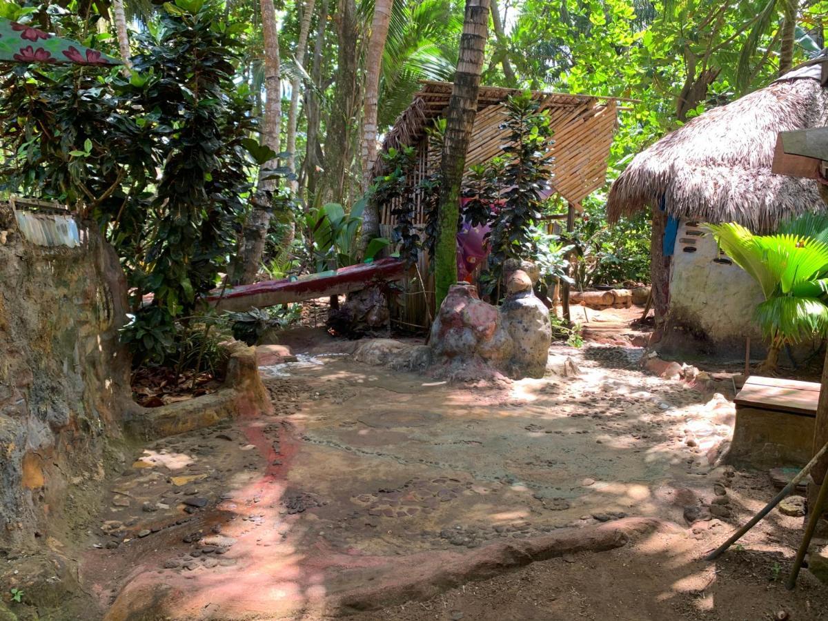 Ensuenos Natural Reserve Little Corn Island Nicaragua Экстерьер фото